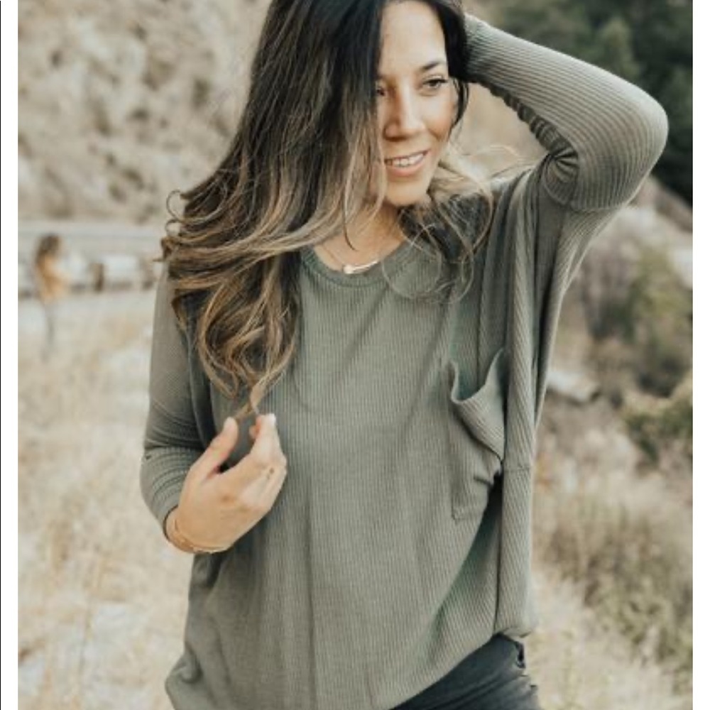 NWOT CJLA Carson sweater